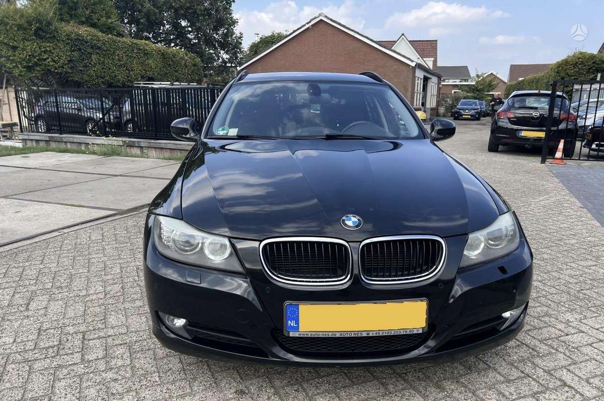 BMW 320 - 6