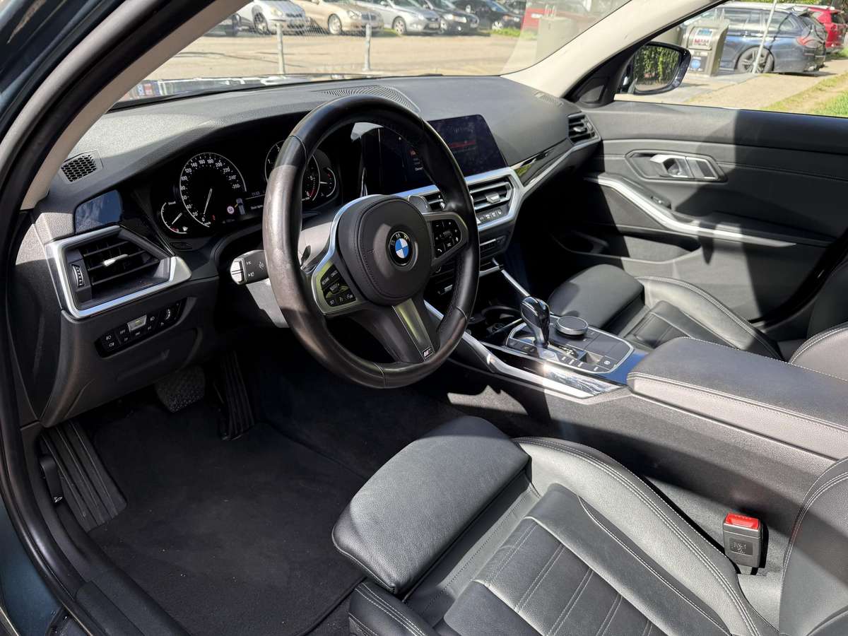 BMW 320, 2.0 l., wagon