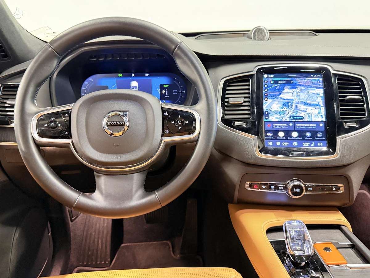 Volvo XC90 - 11