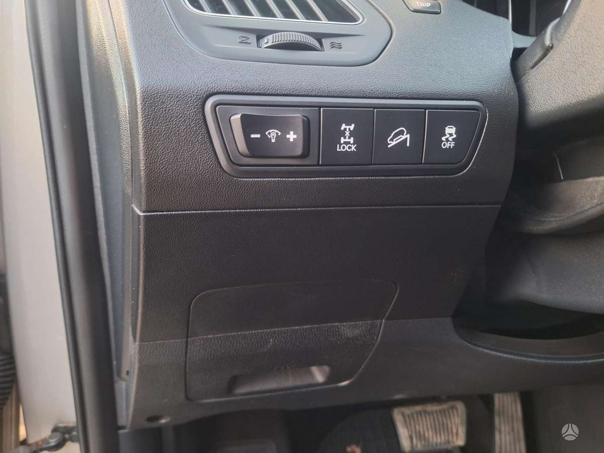 Hyundai ix35 - 9