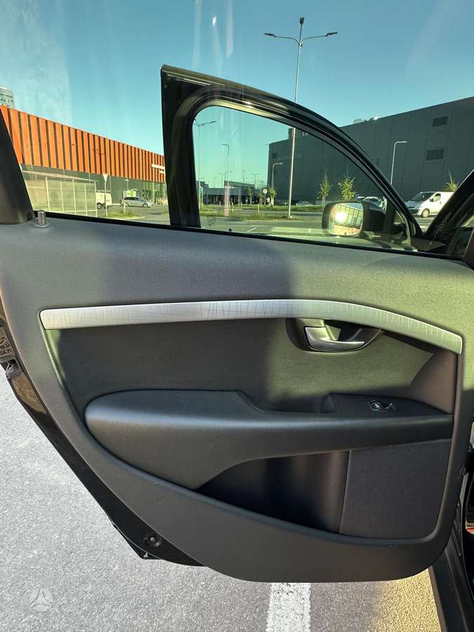 Volvo XC70, 2.4 l., Универсал