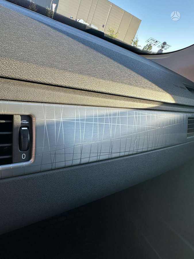Volvo XC70, 2.4 l., wagon