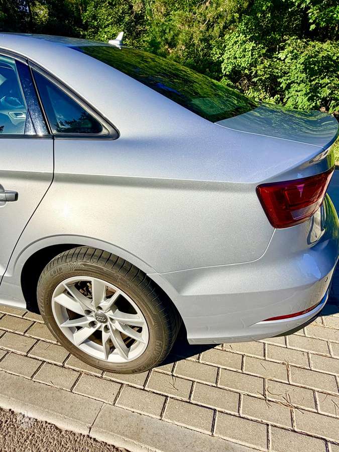 Audi A3, 1.6 l., Седан