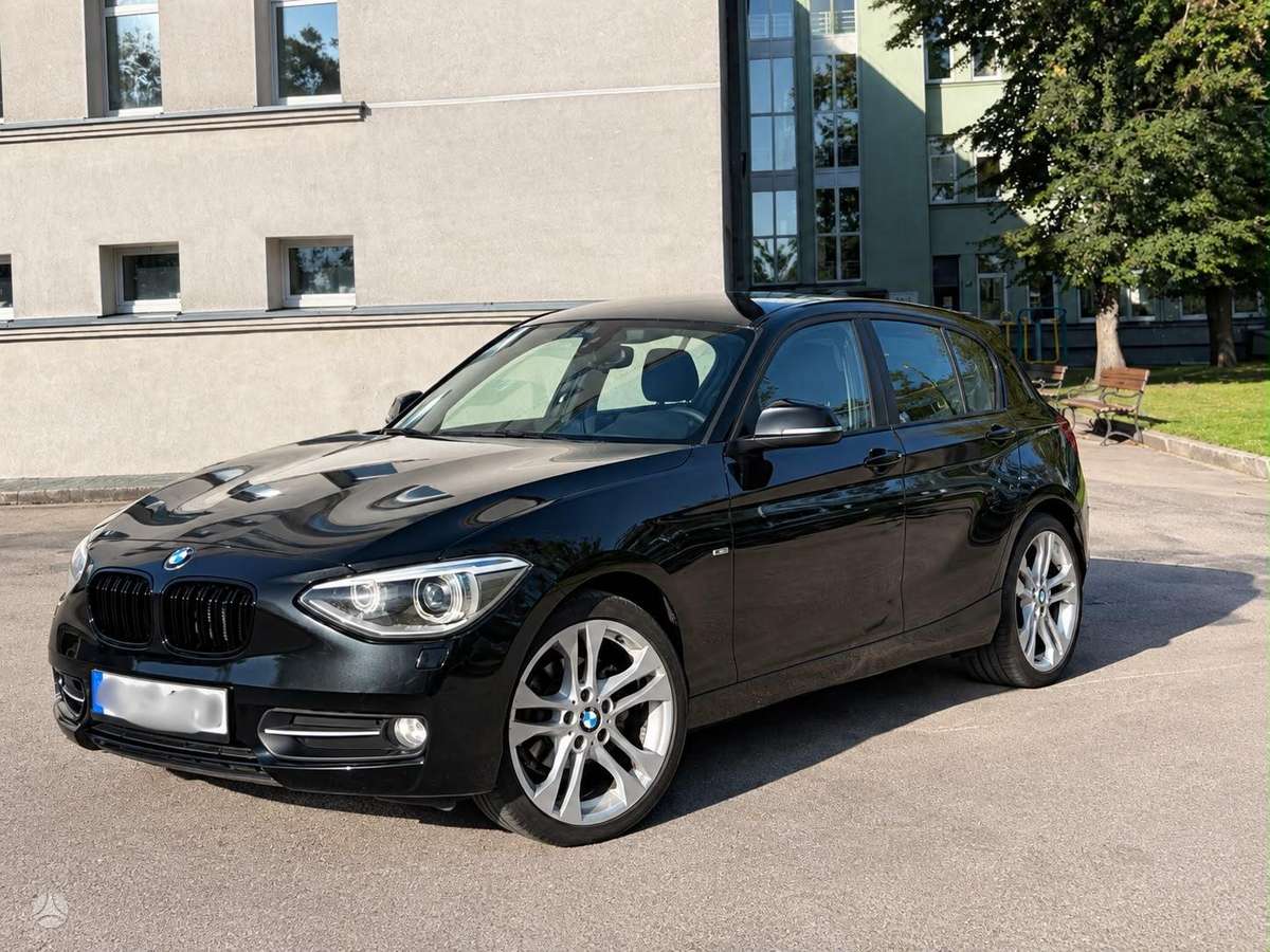 BMW 118, 2.0 l., Хэтчбек