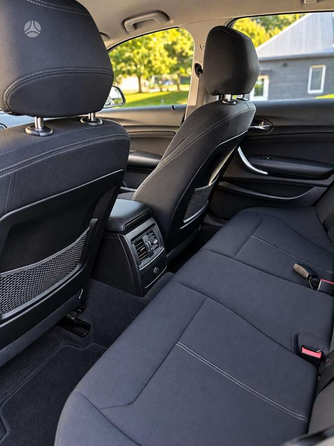 BMW 118, 2.0 l., Хэтчбек
