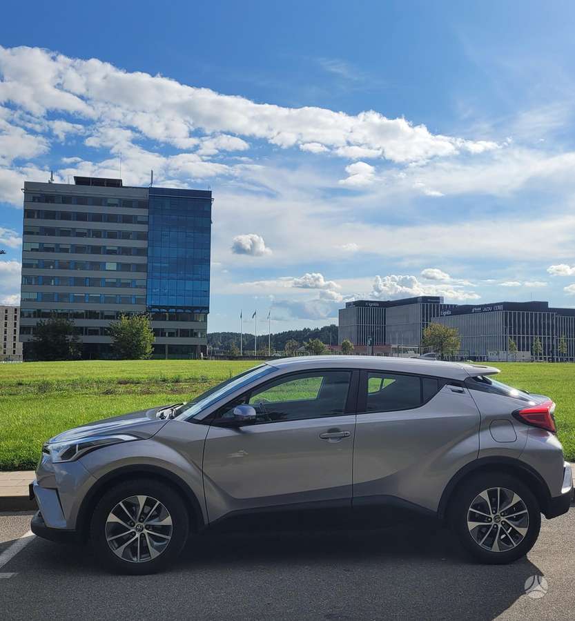 Toyota C-HR - 2