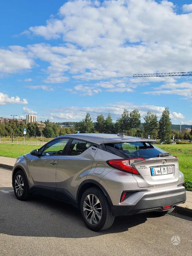 Toyota C-HR - 3