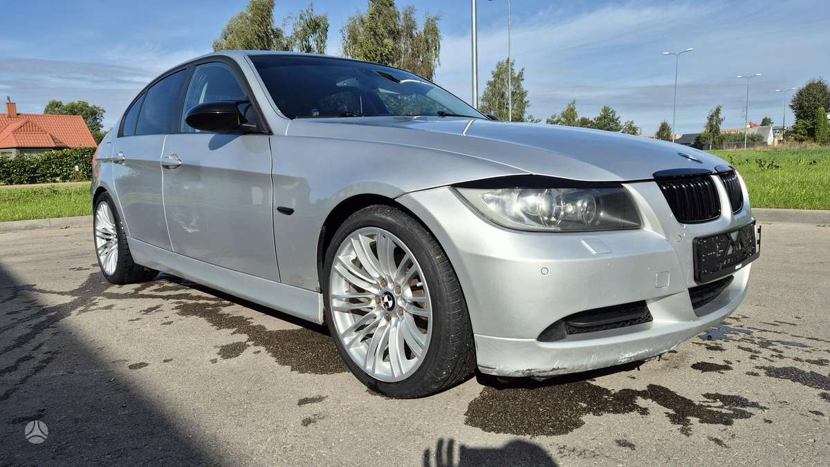 BMW 320, 2.0 l., Седан