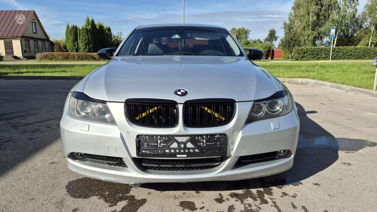 BMW 320, 2.0 l., Седан