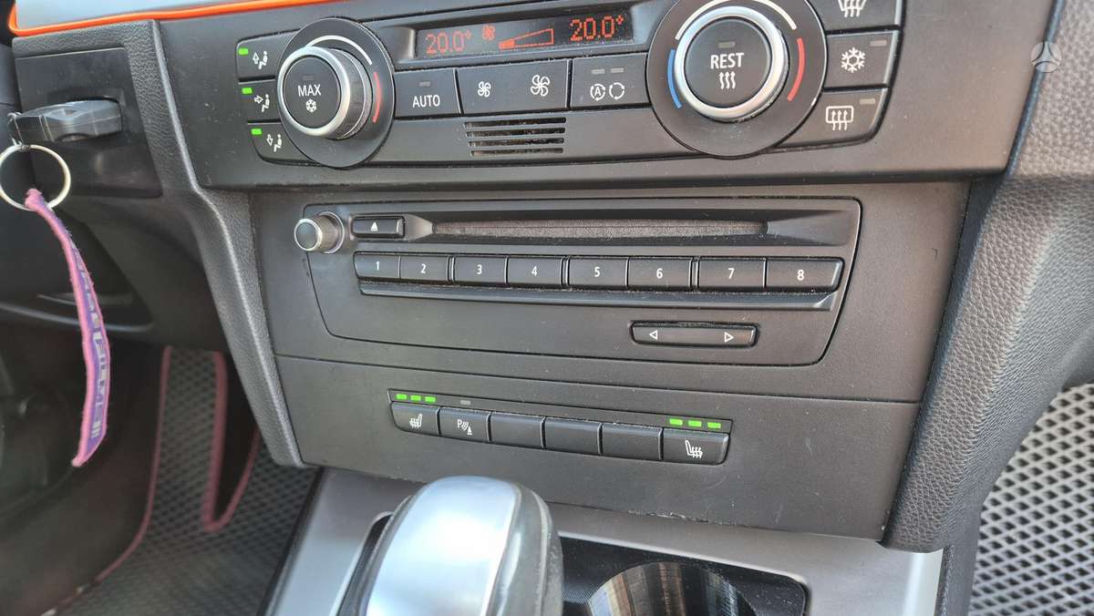 BMW 320, 2.0 l., Седан