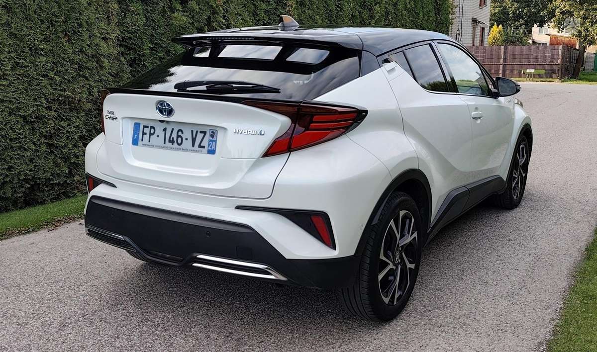 Toyota C-HR - 4