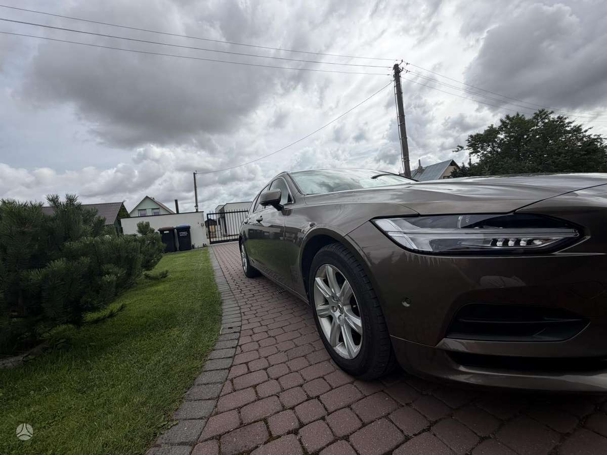 Volvo V90 - 7