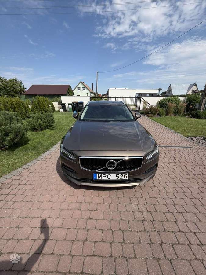 Volvo V90 - 9