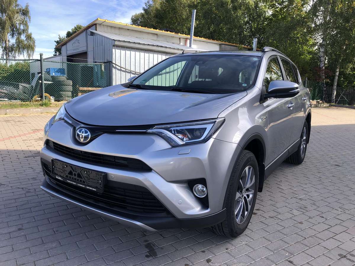 Toyota RAV4 - 3