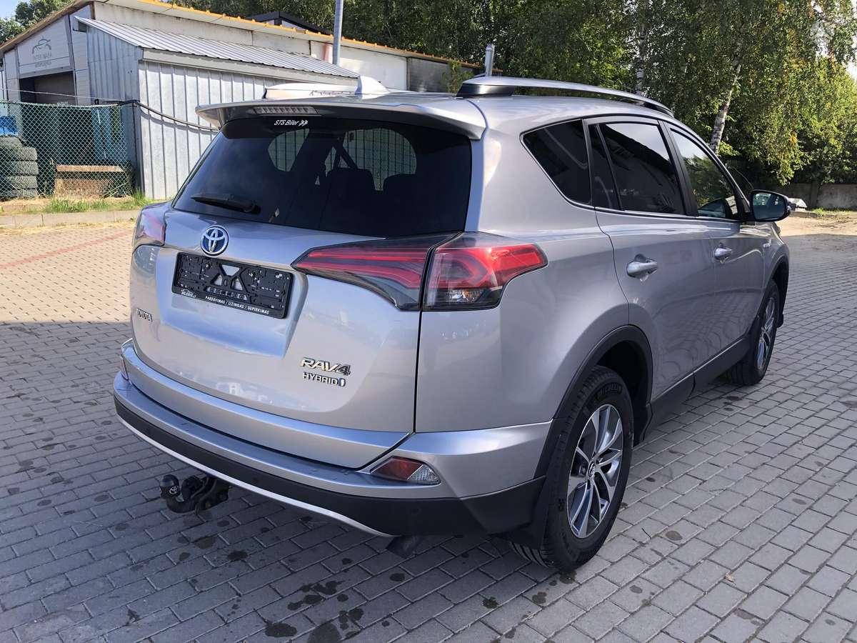 Toyota RAV4 - 7