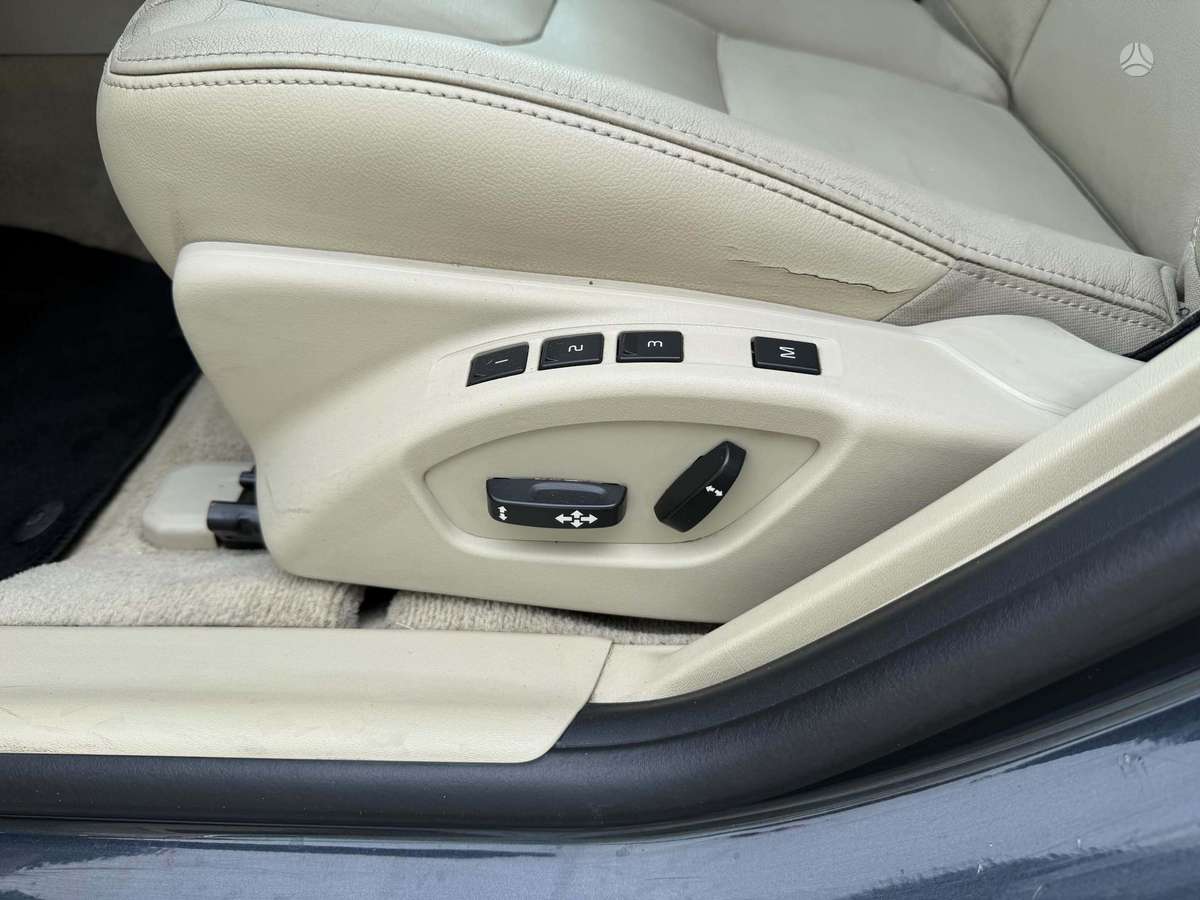 Volvo S60, 2.0 l., Седан