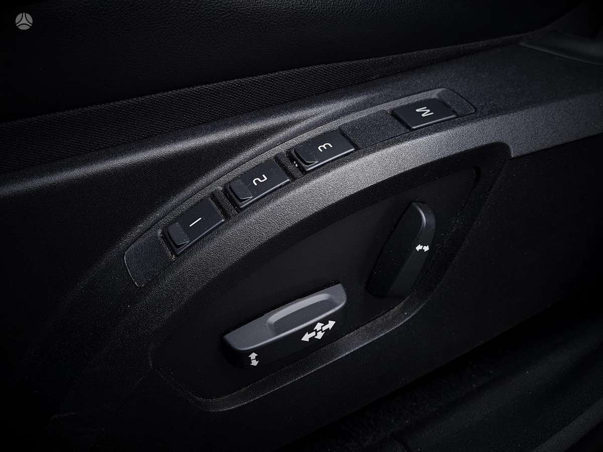 Volvo V40 - 6