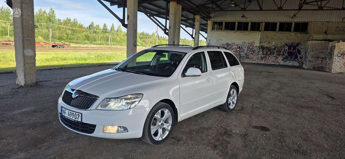 Škoda Octavia - 8