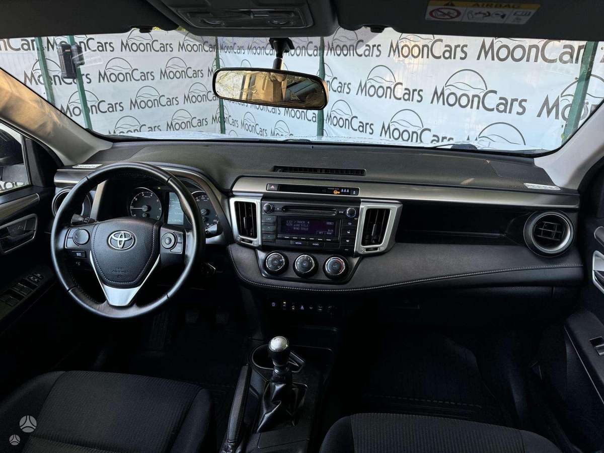 Toyota RAV4 - 11