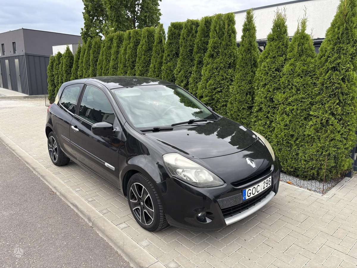 Renault Clio, 1.5 l., hatchback