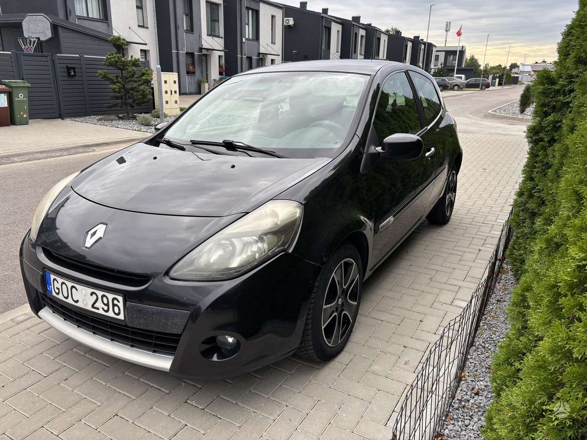 Renault Clio, 1.5 l., hatchback