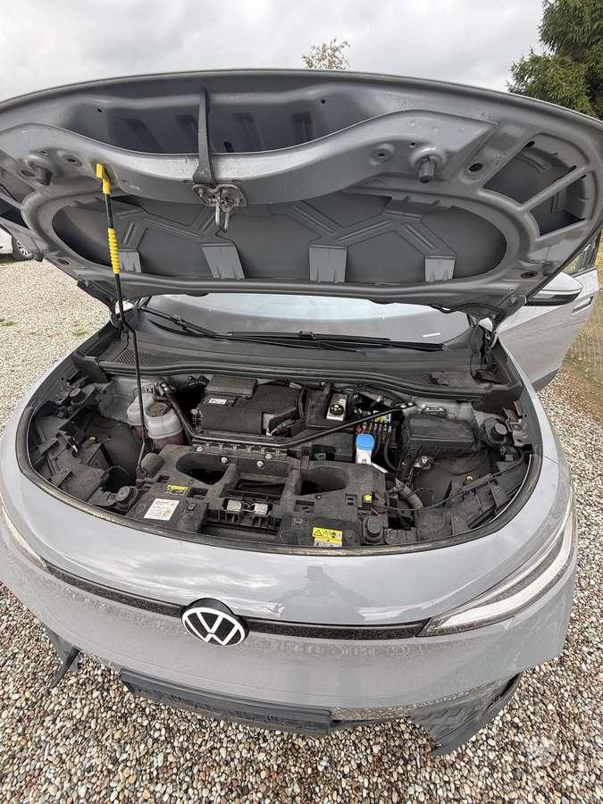 Volkswagen ID.4 - 8