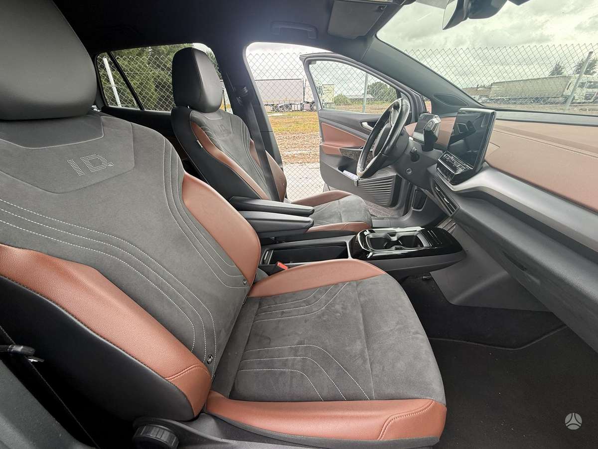 Volkswagen ID.4 - 10