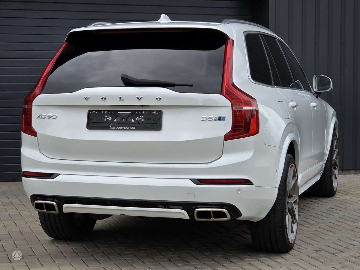 Volvo XC90 - 7