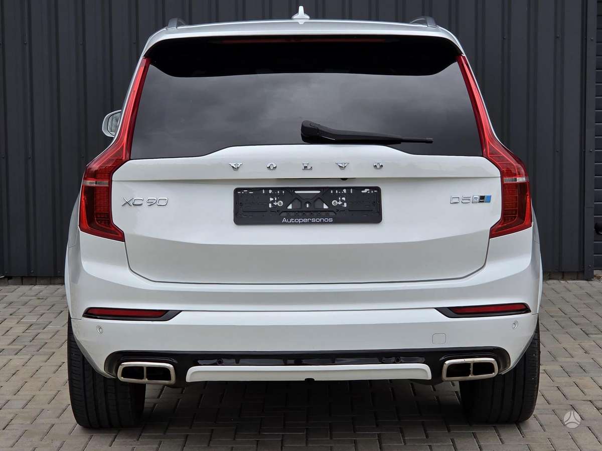 Volvo XC90 - 6