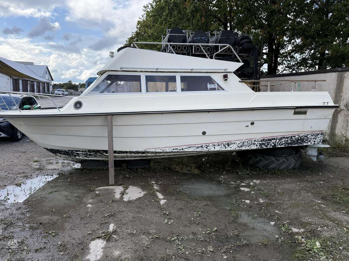 Monaco 27 Flybridge, яхты / катера
