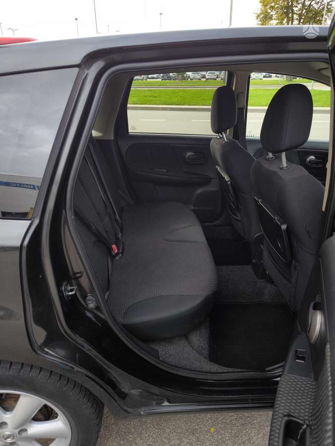 Nissan Note, 1.4 l., Хэтчбек