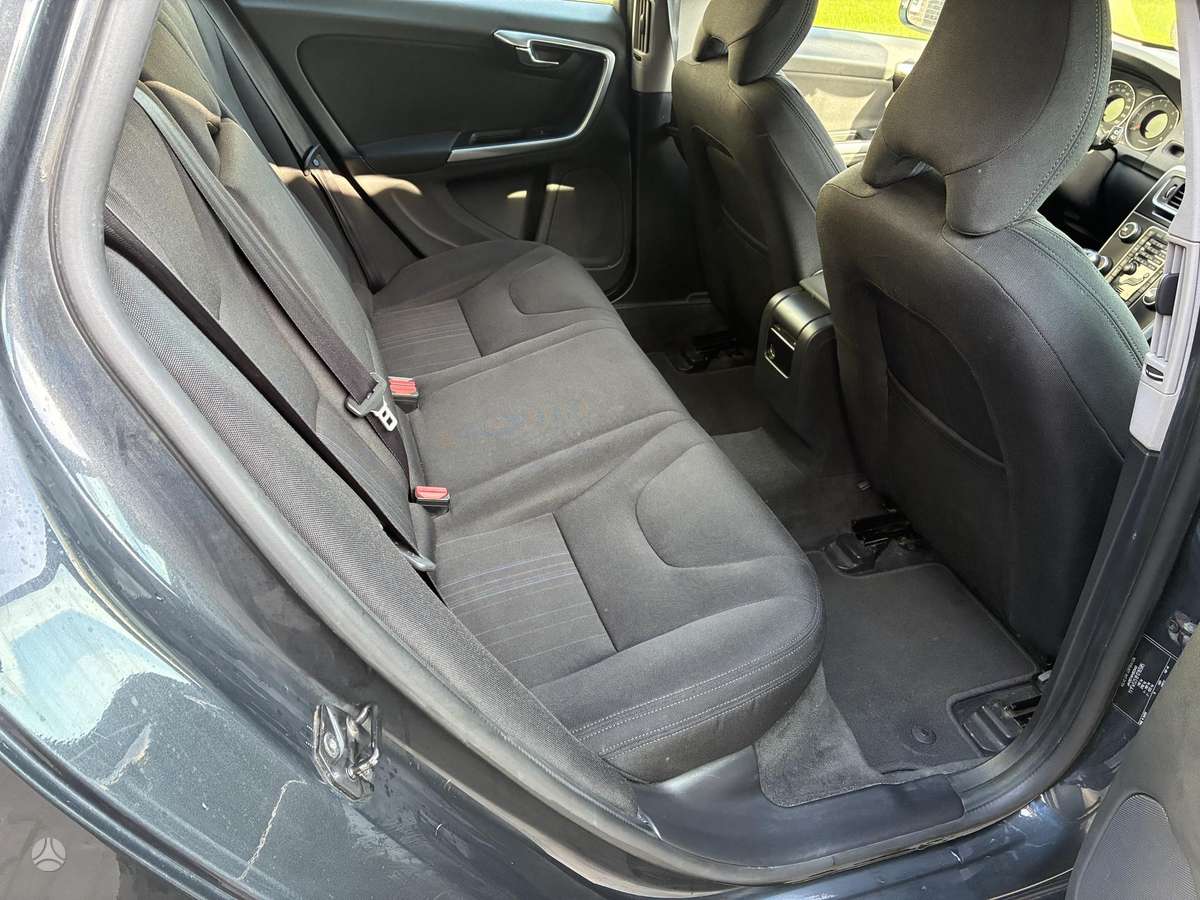 Volvo V60, 2.0 l., wagon
