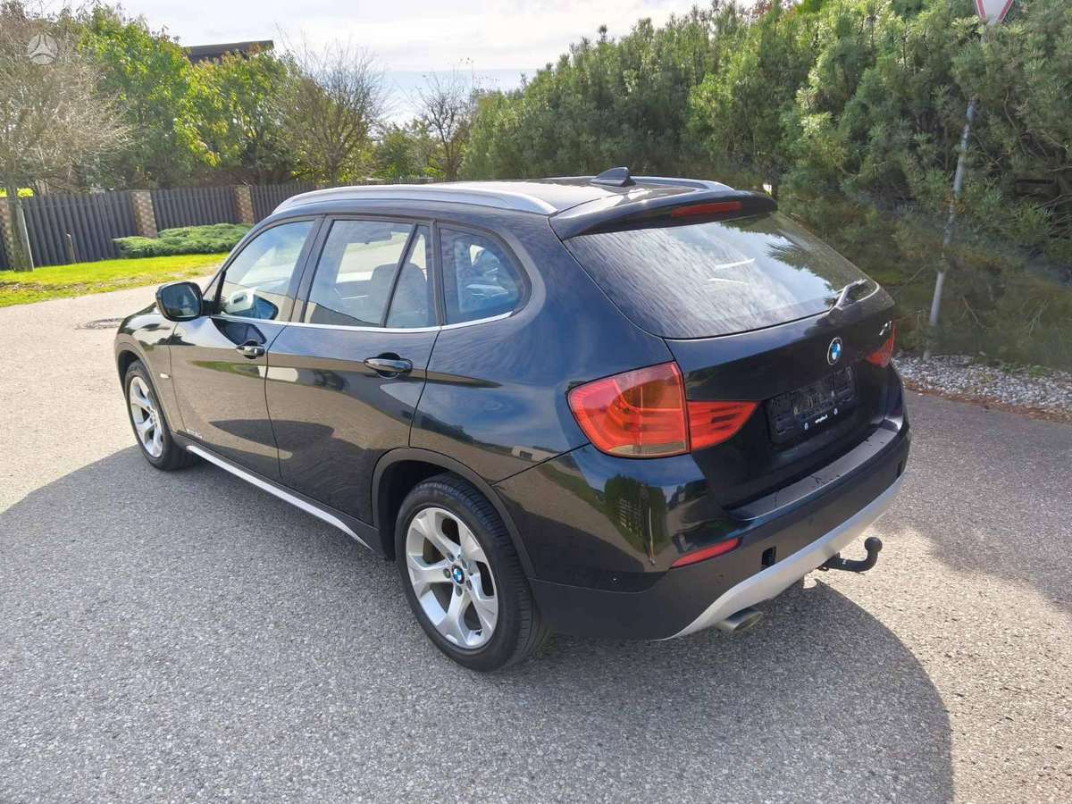 BMW X1, Минивэн