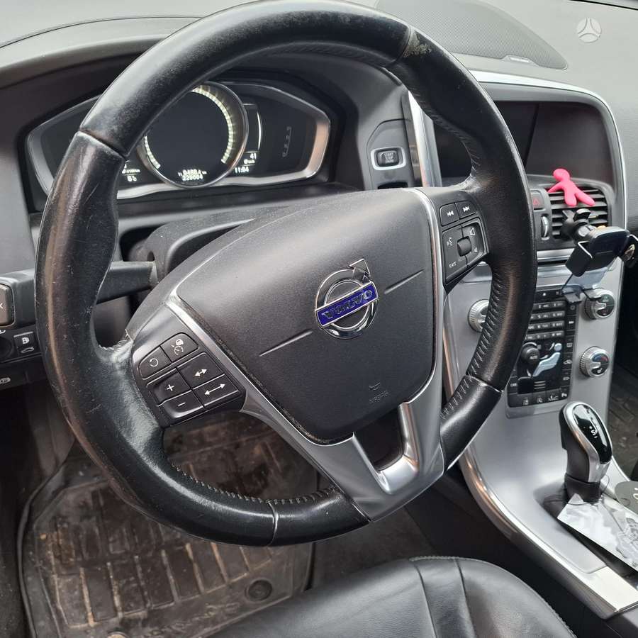 Volvo XC60 - 1