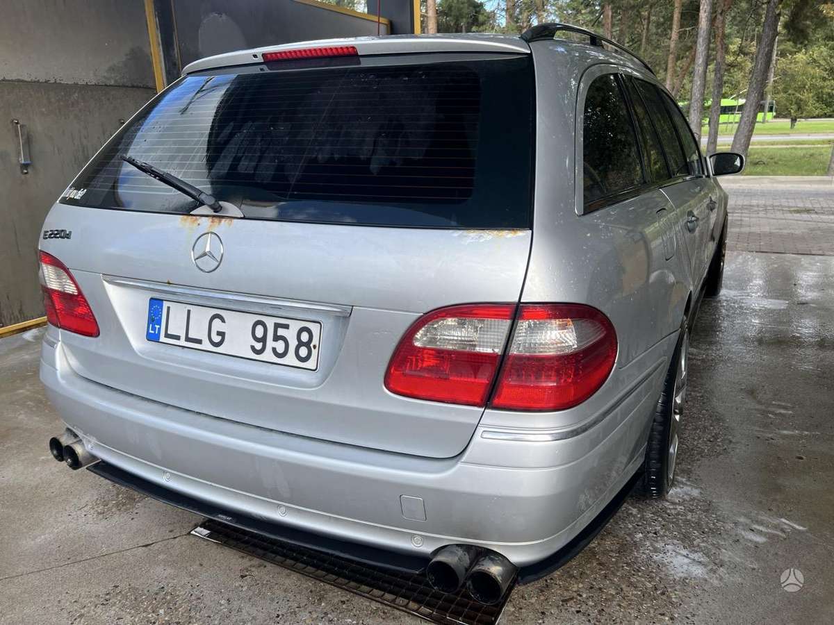 Mercedes-Benz 280 2005 — photo 8