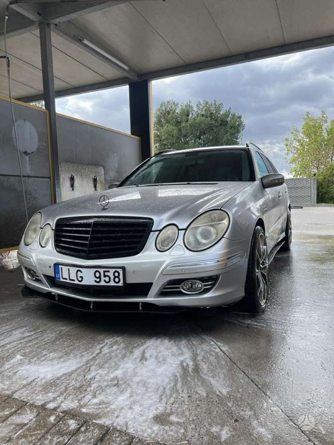 Mercedes-Benz 280 2005 — engine 2987 cm³, 190 HP (140kW)