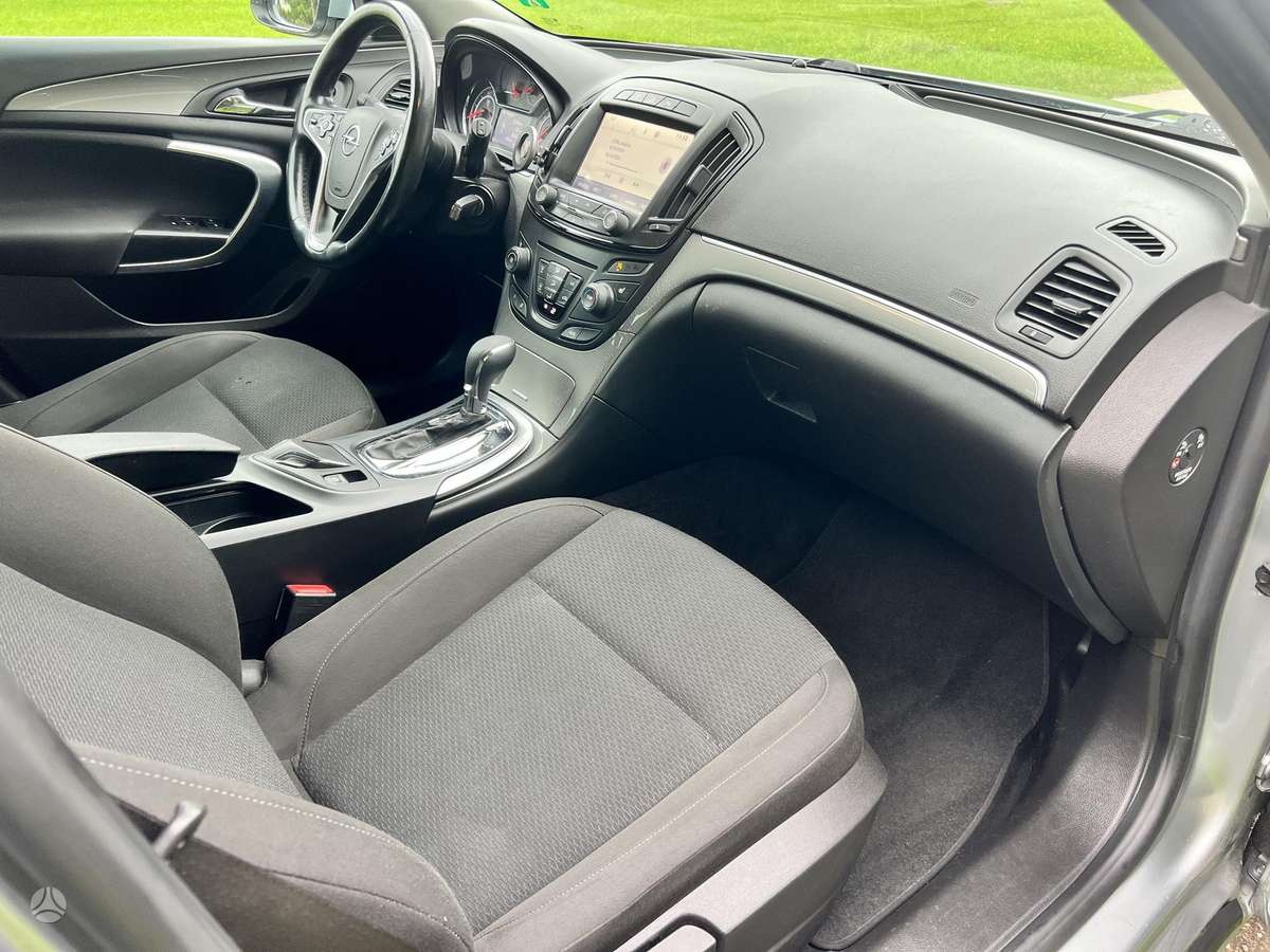 Opel Insignia, 2.0 l., Универсал