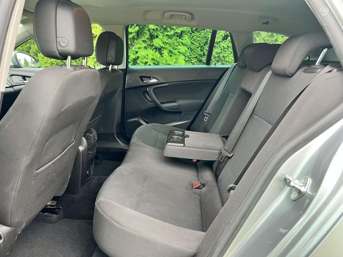 Opel Insignia, 2.0 l., Универсал