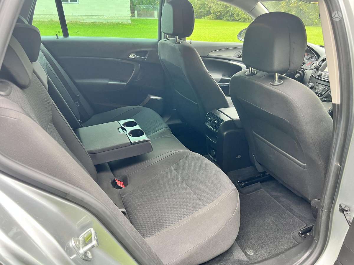 Opel Insignia, 2.0 l., Универсал