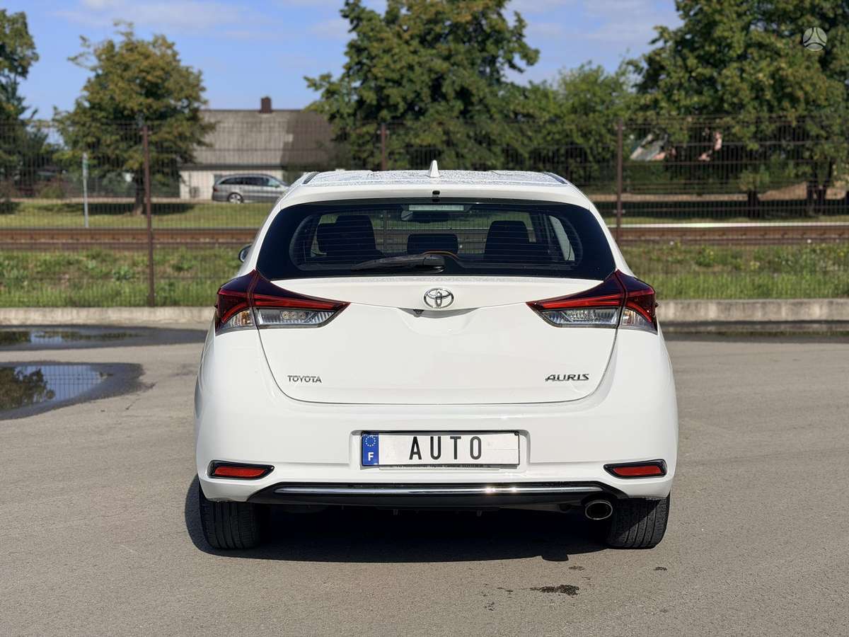 Toyota Auris - 9