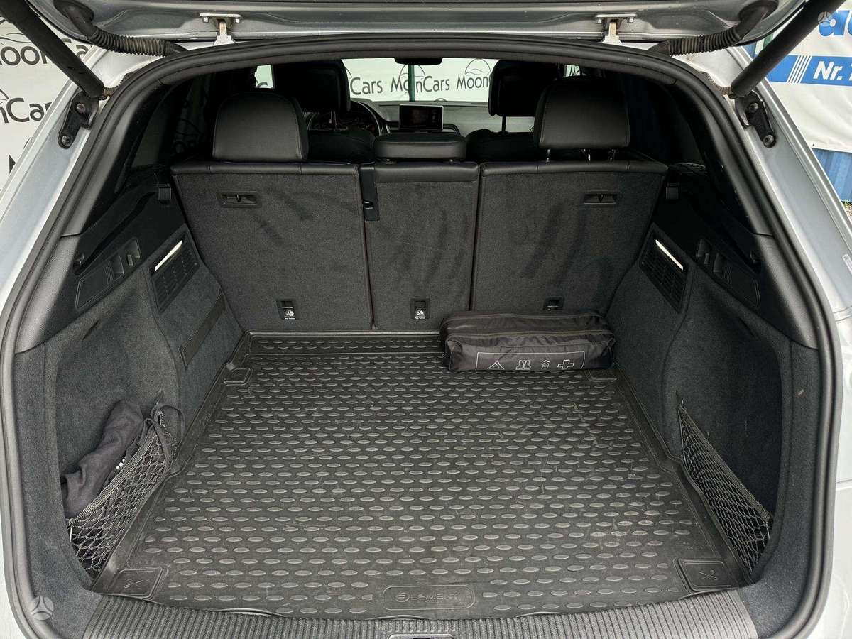 Audi Q5, 2.0 l., Внедорожник / Кроссовер