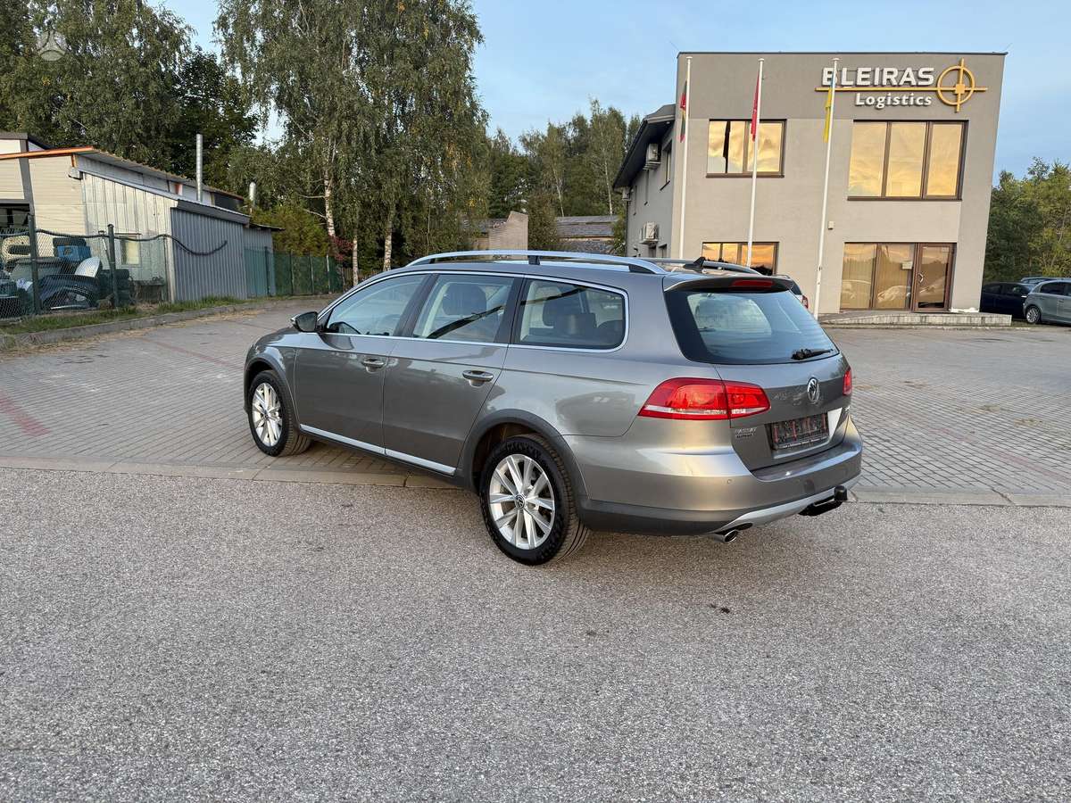 Volkswagen Passat Alltrack - 6