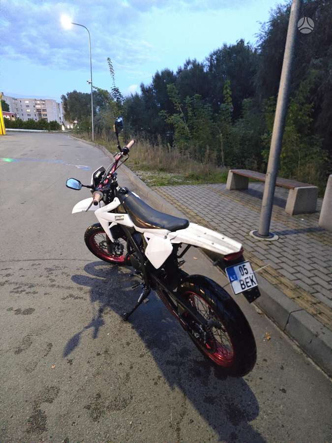 Rieju MRT 50cc, scooters / mopeds