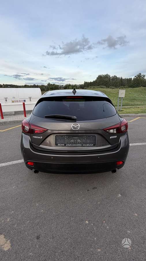 Mazda 3, 2.2 l., hatchback
