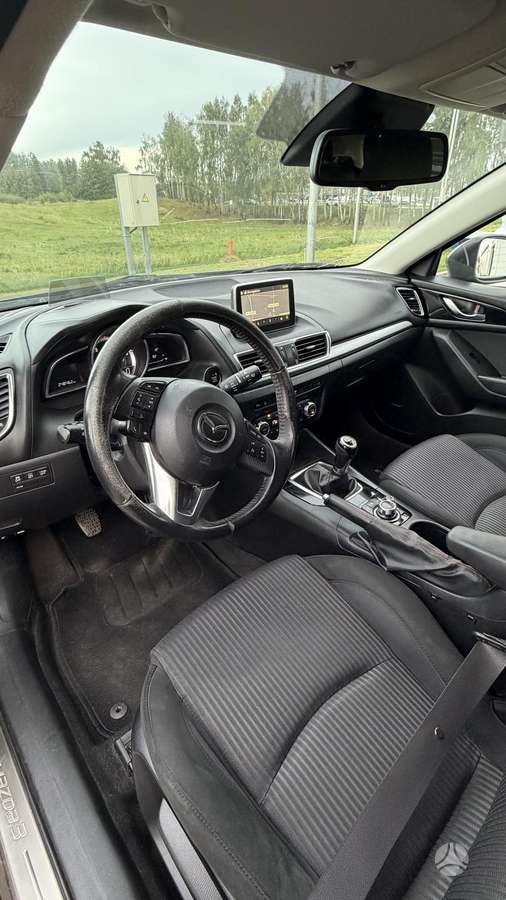 Mazda 3, 2.2 l., Хэтчбек