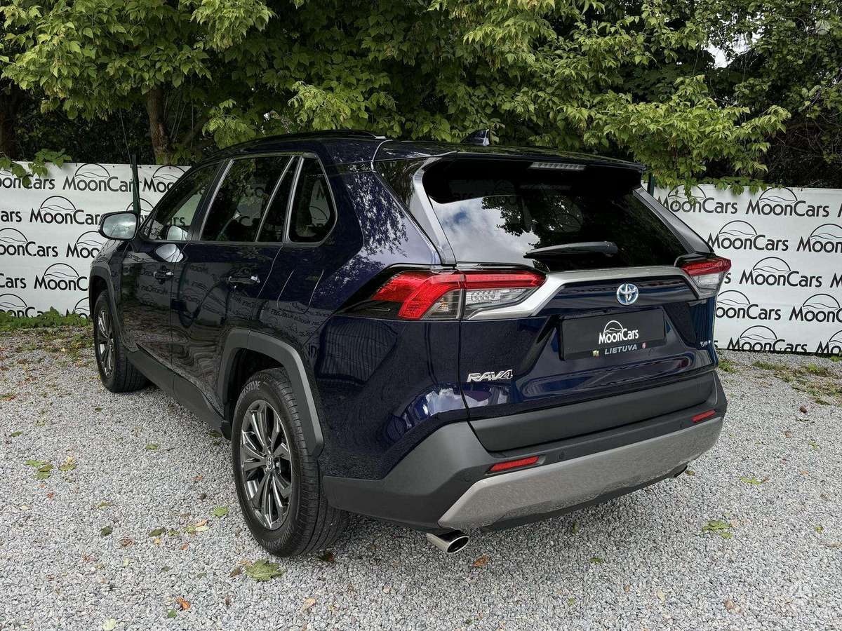 Toyota RAV4 - 7
