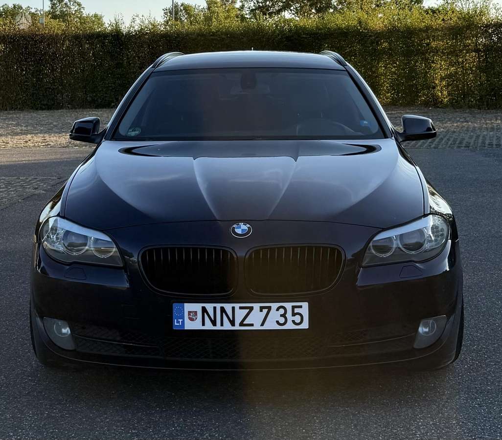 BMW 525, 2.0 l., Универсал