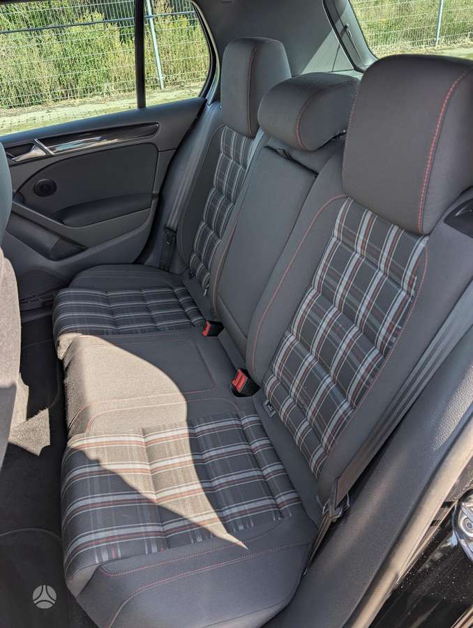 Volkswagen Golf, 2.0 l., Хэтчбек
