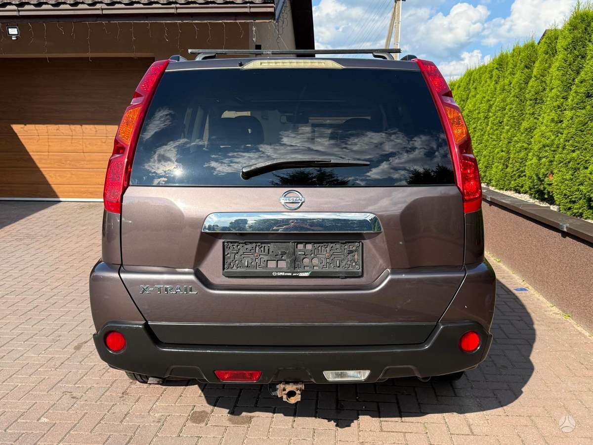 Nissan X-Trail - 8