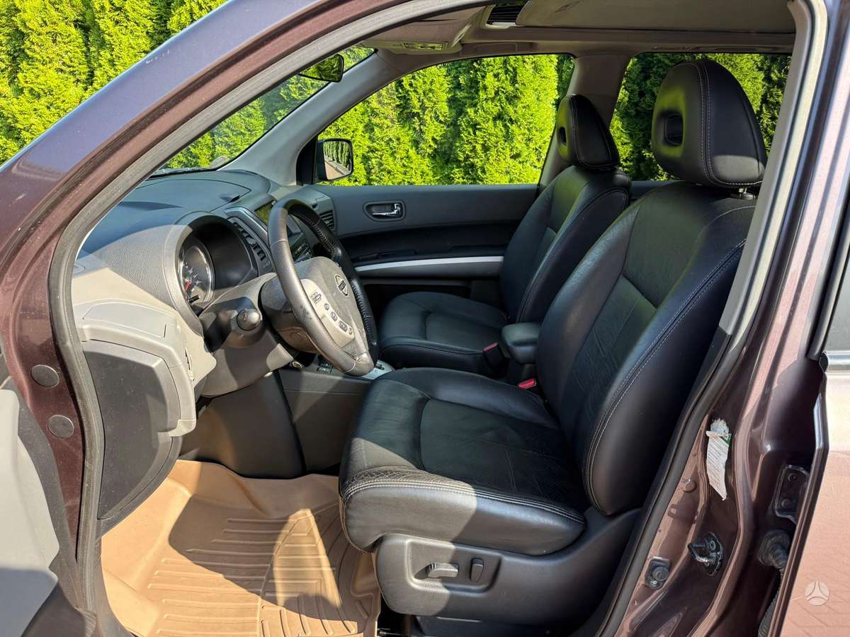 Nissan X-Trail - 10